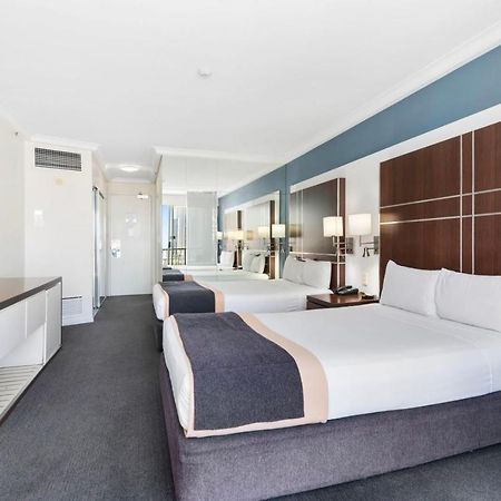 Hotel Apartments On 22 View Avenue, Surfers Paradise Gold Coast Exterior photo