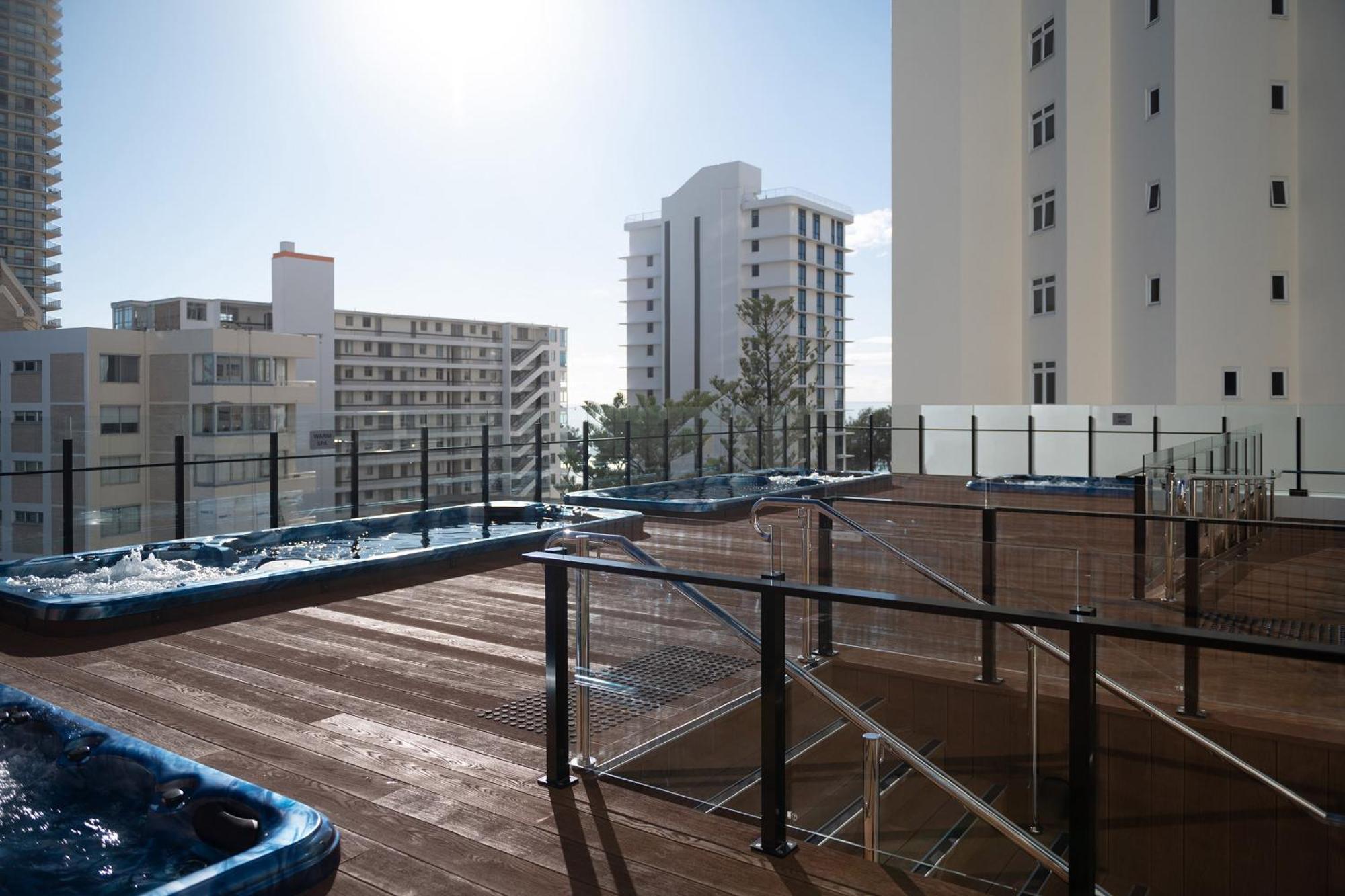 Hotel Apartments On 22 View Avenue, Surfers Paradise Gold Coast Exterior photo